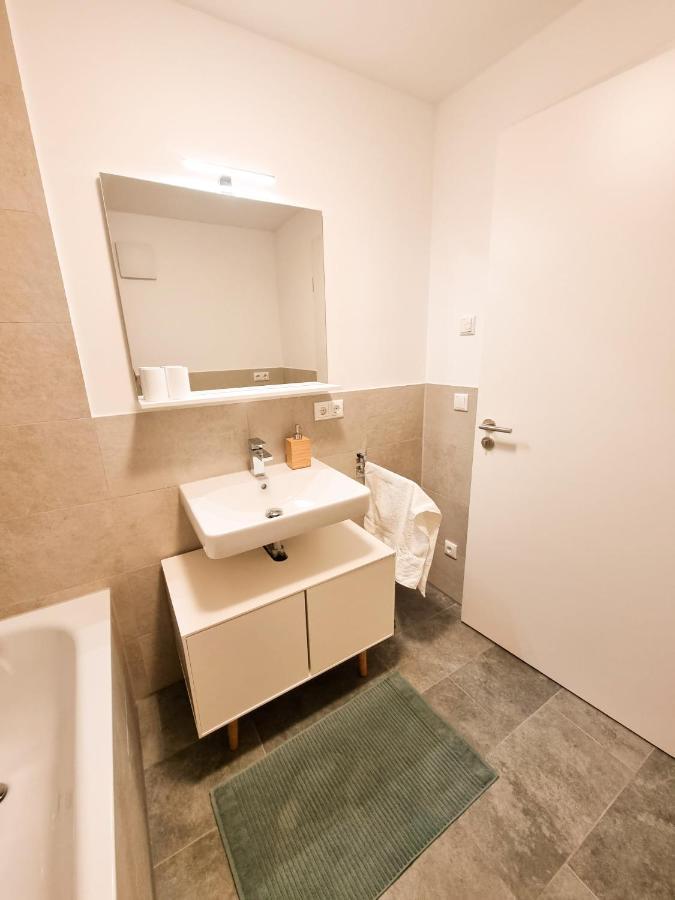 Orangehome: Waldlichtung - Zentral Zwischen Therme Und Stadtmitte Bad Aibling Dış mekan fotoğraf